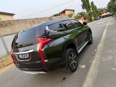 Annonce AUTO.CI : Mitsubishi Montero MIVEC V6 