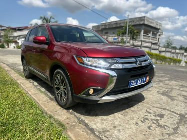 Annonce AUTO.CI : Mitsubishi Outlander Vehicule 2ieme main super