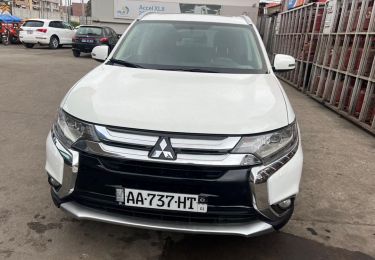 Annonce AUTO.CI : Mitsubishi Outlander Vehicule 2ieme main super