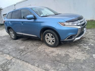 Annonce AUTO.CI : Mitsubishi Outlander 1.5L