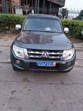 Annonce AUTO.CI : Mitsubishi Pajero Acheté Chez concessionair