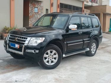 Annonce AUTO.CI : Mitsubishi Pajero MITSUBISHI GLS