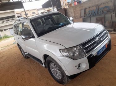 Annonce AUTO.CI : Mitsubishi Pajero Vehicule 2ieme main super