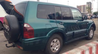 Annonce AUTO.CI : Mitsubishi Pajero location pajero 7places 