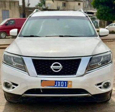Annonce AUTO.CI : Nissan Pathfinder road