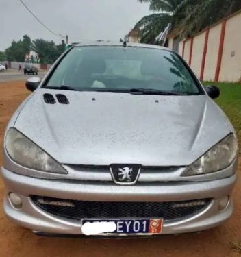 Annonce AUTO.CI : Peugeot 206 road