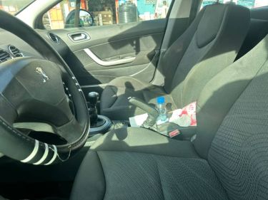 Annonce AUTO.CI : Peugeot 308 BERLINE