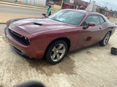 Annonce AUTO.CI : Dodge Avenger Dodge challenger 