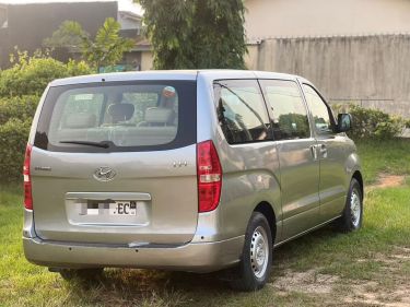 Annonce AUTO.CI : Hyundai H-1 Moteur 1.4 ordinaire 