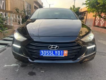 Annonce AUTO.CI : Hyundai Elantra BERLINE