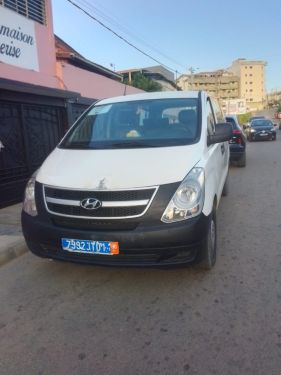 Annonce AUTO.CI : Hyundai H1 Car