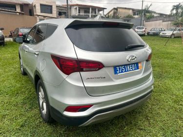 Annonce AUTO.CI : Hyundai Santa FE Vehicule 2ieme main super