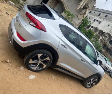 Annonce AUTO.CI : Hyundai Tucson 1.6 moteur 