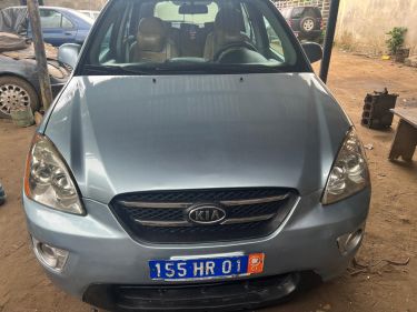 Annonce AUTO.CI : KIA Carens Auto