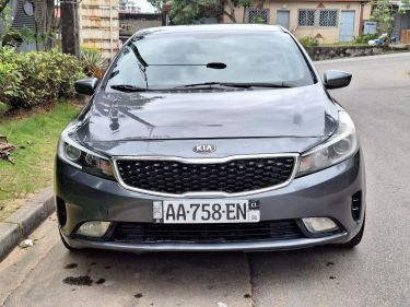 Annonce AUTO.CI : KIA Cerato Kia Forte