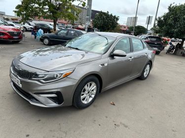 Annonce AUTO.CI : KIA Optima LOUE Kia Optima 