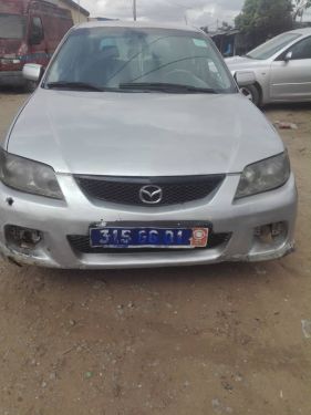 Annonce AUTO.CI : Mazda 323 Français