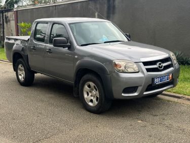 Annonce AUTO.CI : Mazda BT-50 Acheté Chez concessionair