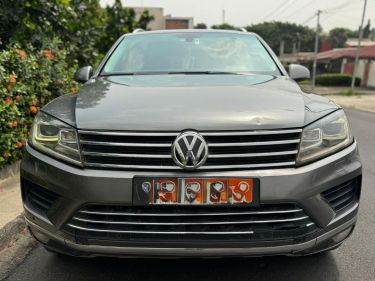 Annonce AUTO.CI : Volkswagen Touareg III 3.0L