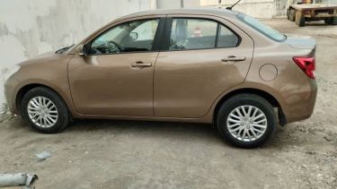 Annonce AUTO.CI : Suzuki Alto DZIRE 5 PLACES AVEC CHAUF