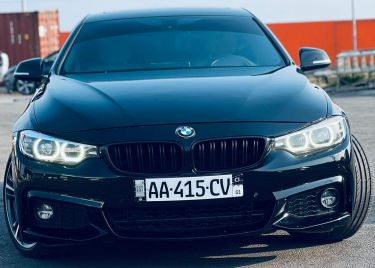 Annonce AUTO.CI : BMW Série 3 Berline