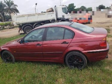 Annonce AUTO.CI : BMW Série 3 road