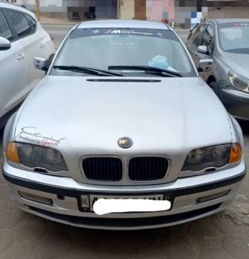 Annonce AUTO.CI : BMW Série 3 318i