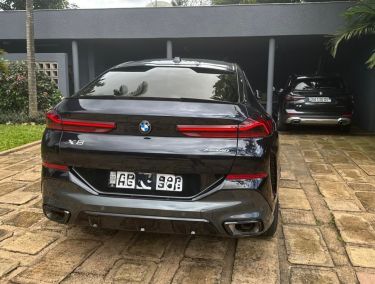 Annonce AUTO.CI : BMW X6 3.0L concessionnaire 2 cl