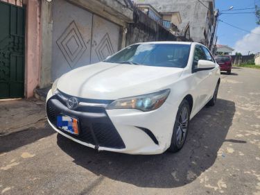 Annonce AUTO.CI : Toyota Camry Acheté Chez concessionair