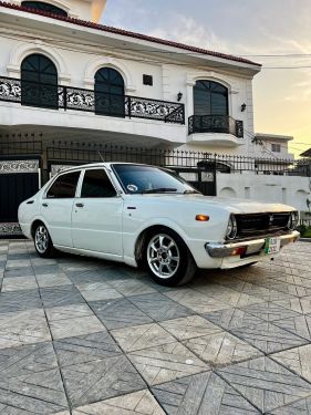 Annonce AUTO.CI : Toyota Corolla KE30