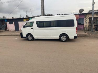 Annonce AUTO.CI : Toyota HI ACE Location Toyota Hiace 15 