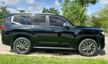 Annonce AUTO.CI : Toyota Land Cruiser VXR V6 70th 