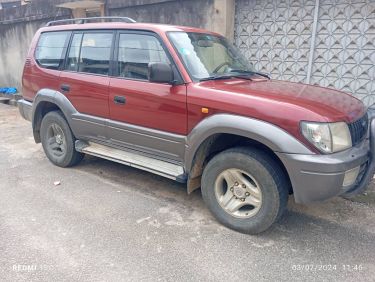 Annonce AUTO.CI : Toyota Land Cruiser Vehicule 2ieme main super