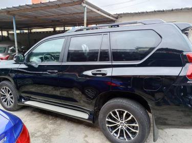 Annonce AUTO.CI : Toyota Land Cruiser Vehicule 2ieme main super