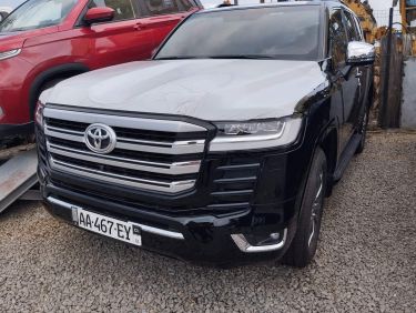 Annonce AUTO.CI : Toyota Land Cruiser Toyota Land cruiser VX-R 