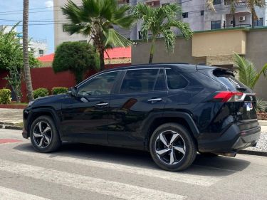 Annonce AUTO.CI : Toyota RAV 4 Acheté Chez concessionair
