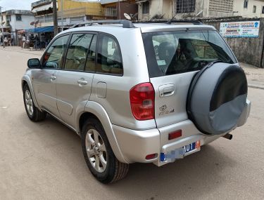 Annonce AUTO.CI : Toyota RAV 4 TOYOTA RAV4 INTERMEDIÄRE 