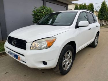 Annonce AUTO.CI : Toyota RAV 4 L4