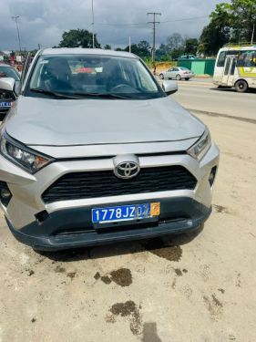 Annonce AUTO.CI : Toyota RAV 4 Phase 5 L4