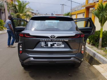 Annonce AUTO.CI : Toyota Urban Cruiser Acheté Chez concessionair