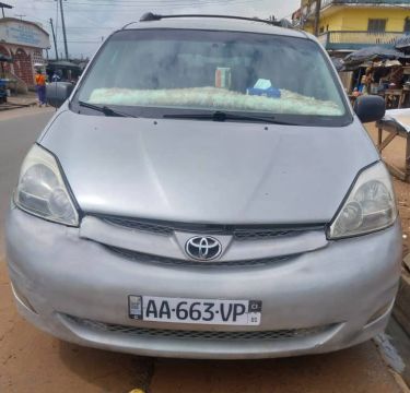 Annonce AUTO.CI : Toyota Sienna Famille 