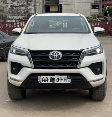 Annonce AUTO.CI : Toyota Fortuner  GXR 