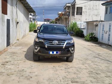 Annonce AUTO.CI : Toyota Fortuner  Full option 