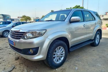 Annonce AUTO.CI : Toyota Fortuner  4x4 