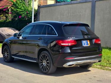Annonce AUTO.CI : Mercedes Classe Glc 1.6 moteur  4cylindres 