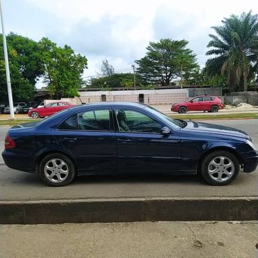 Annonce AUTO.CI : Mercedes 200 4