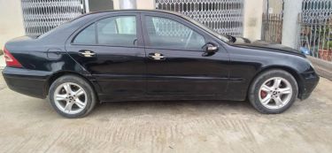 Annonce AUTO.CI : Mercedes Classe C 4
