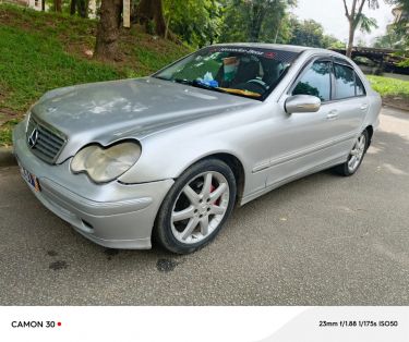 Annonce AUTO.CI : Mercedes Classe C 200 kompressor 