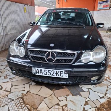 Annonce AUTO.CI : Mercedes Classe C Mercedes C200