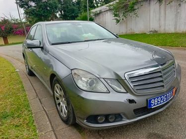 Annonce AUTO.CI : Mercedes Classe E E220